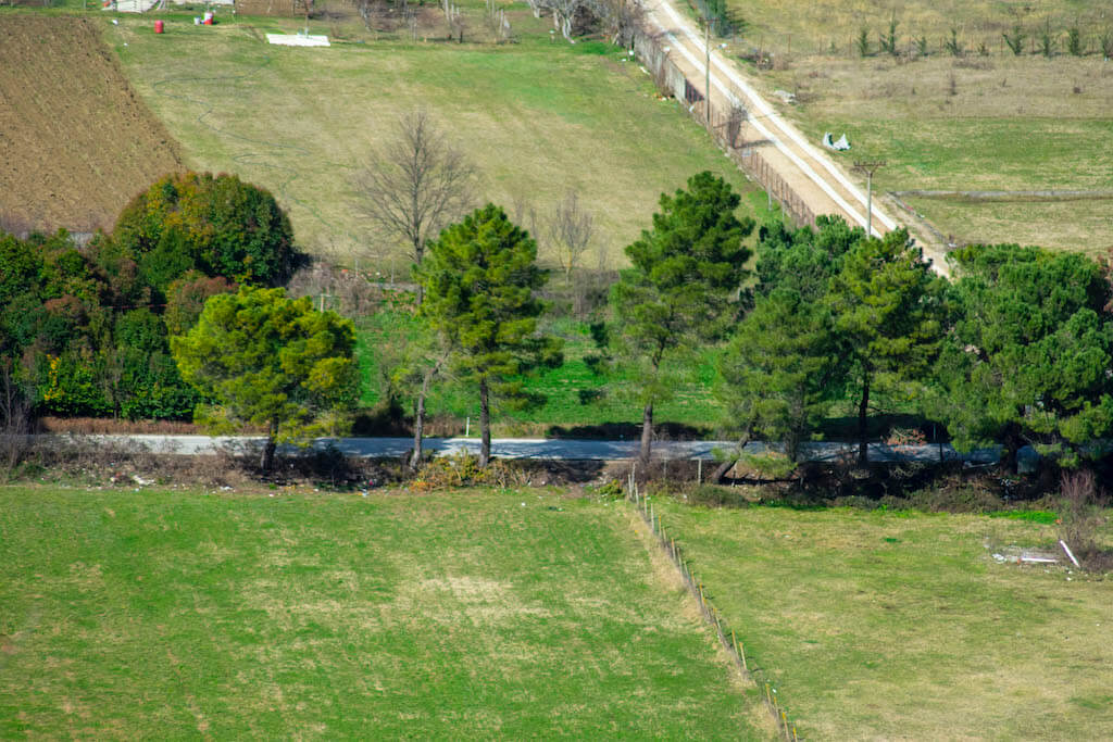 Podział i zabudowa działki rolnej ? procedury, ograniczenia i szanse