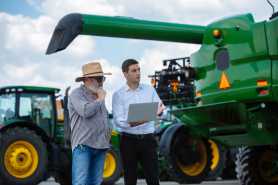 Zakup maszyn rolniczych na wynajem przez rolnika w ramach działalności gospodarczej